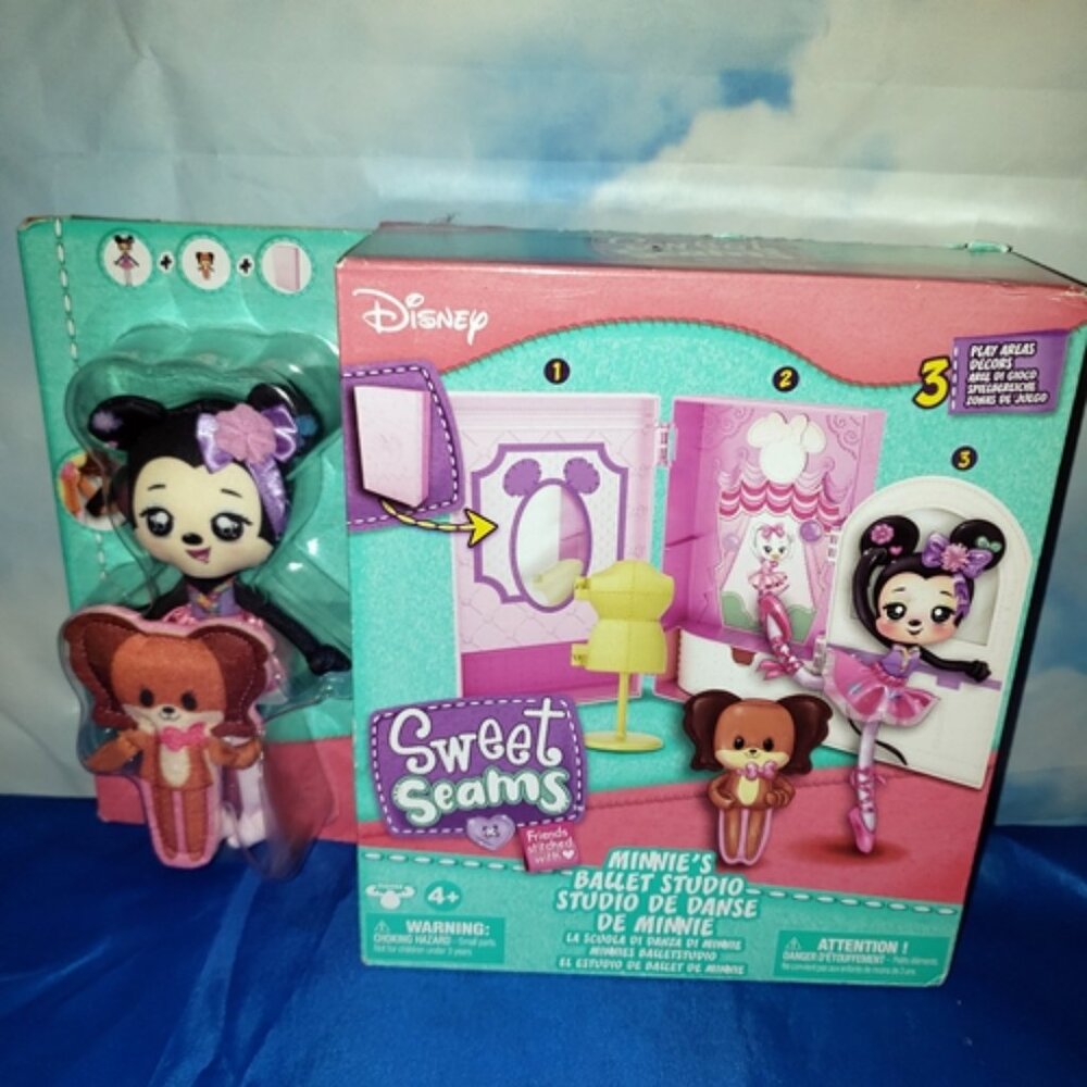 Disney Sweet Seams Minnie Mouse Ballet Studio Set NEW NIB